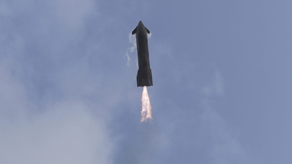 SpaceX’s Starship V3 Performs Landing Burn Over Indian Ocean During 12th Flight Test