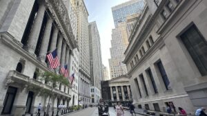 S&P 500 Hits New All-Time High as Wall Street Rally Accelerates
